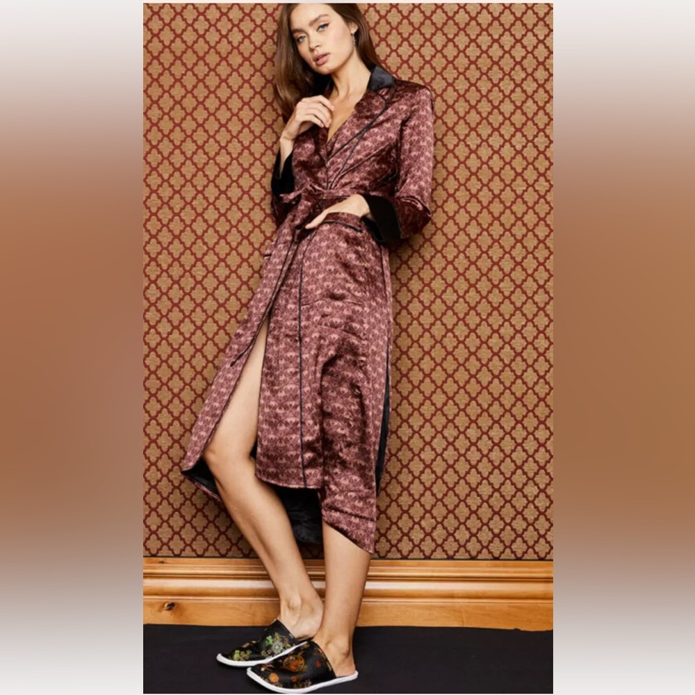 New We are HAH x Free People LegHAHcy Logo Printed Robe, Brown Sugar, Size XS